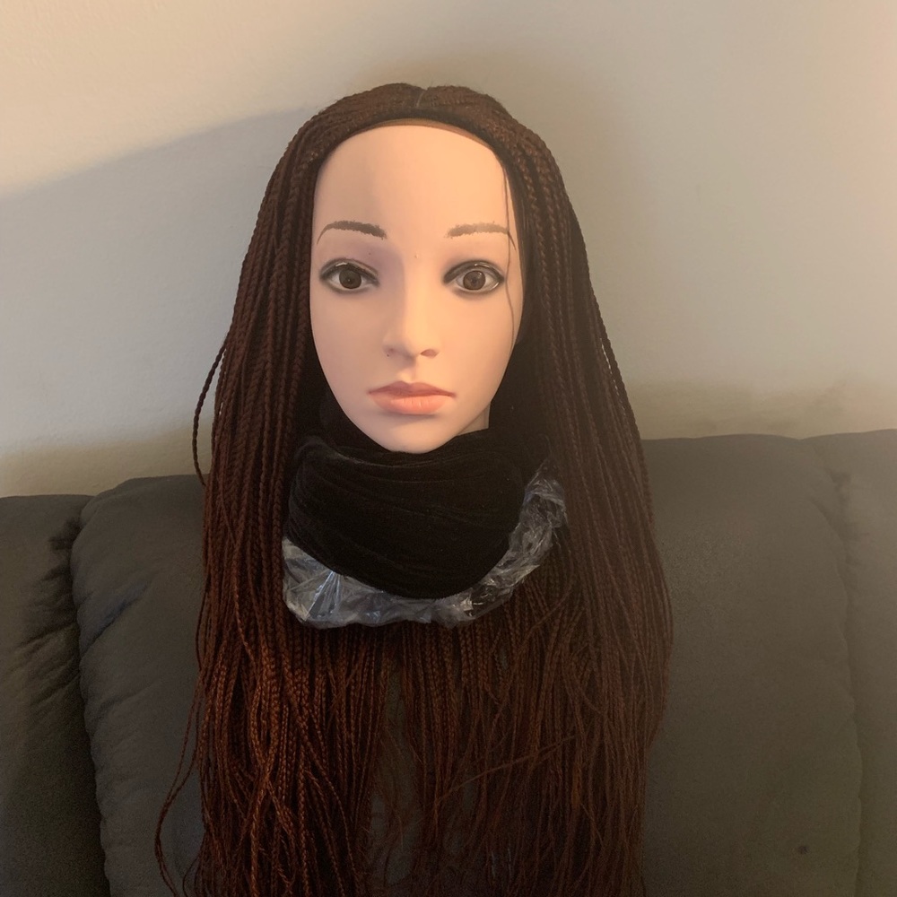 Braided wig - Picture 4 of 8